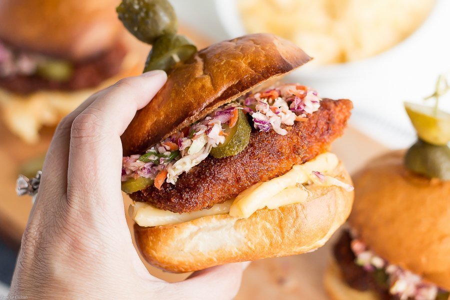 Esta receita de Sliders de frango quente doce e picante de Nashville - As receitas mais saborosas do Slider