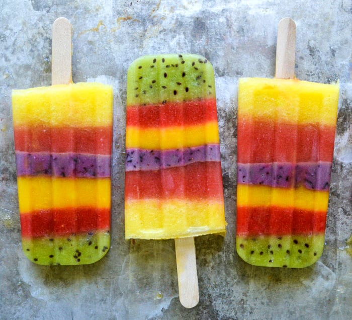Paletas de frutas enteras saludables