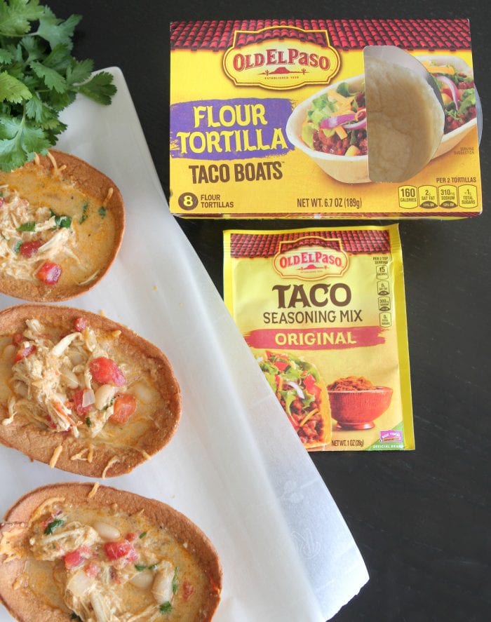 Barcos de sopa de frango com taco 