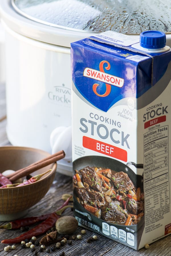 Caldo de carne Swanson para cozinhar em casa Pho caseiro ~ theviewfromgreatisland.com