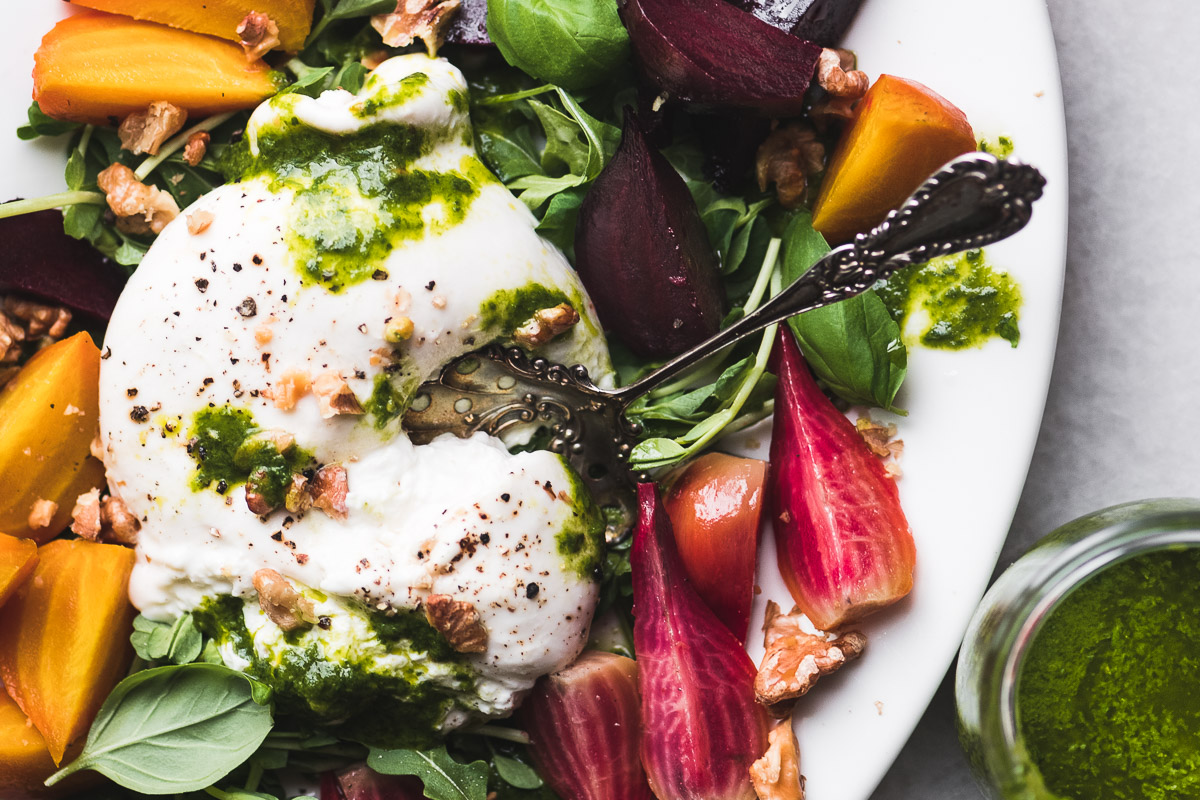 salada de beterraba assada e burrata