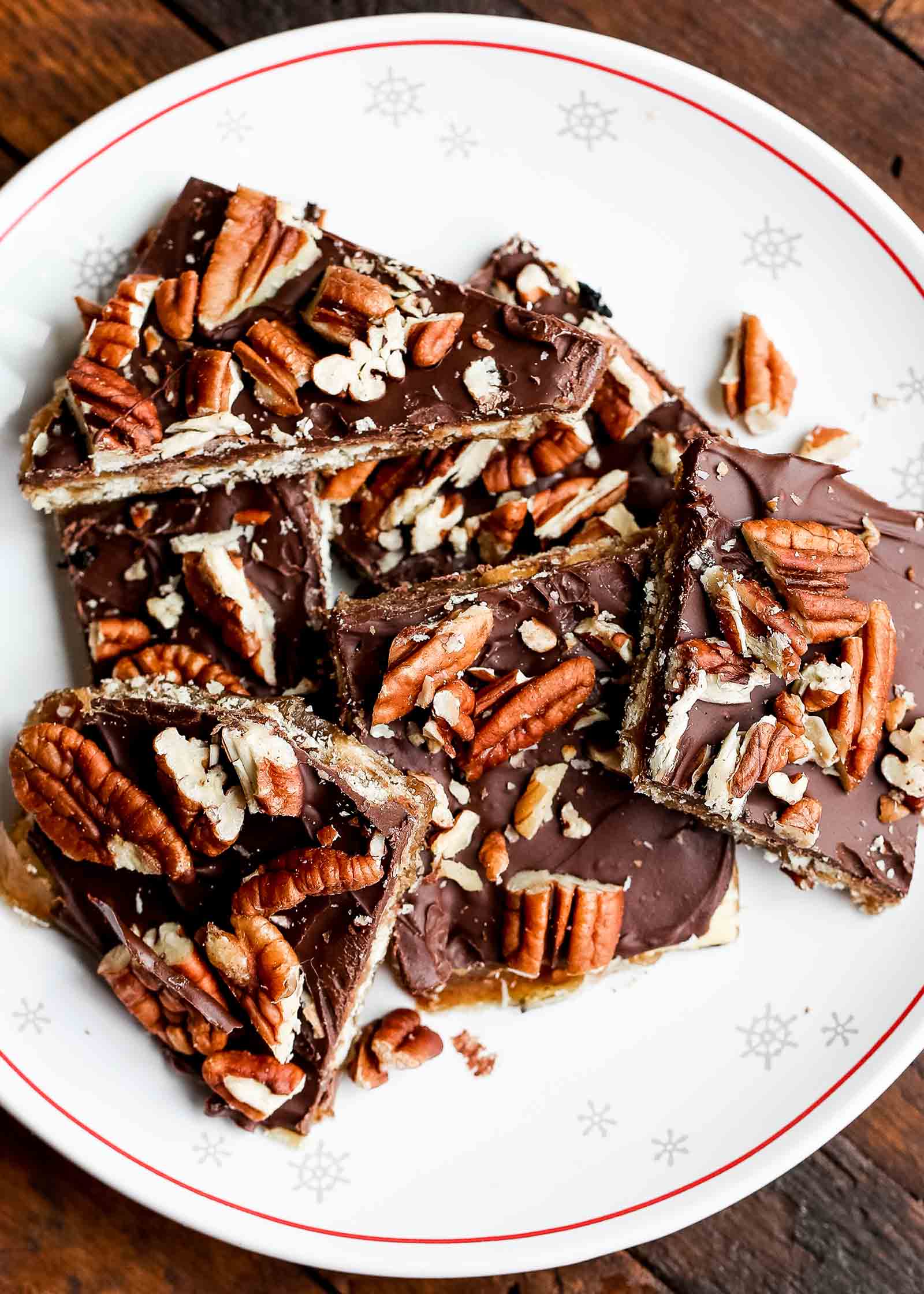 Biscoitos de Natal coberto de nozes