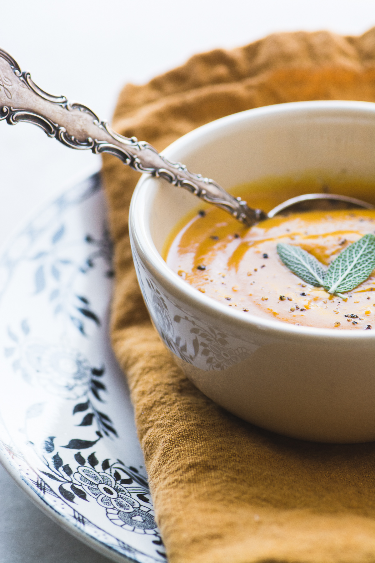 sopa de abóbora e chipotle