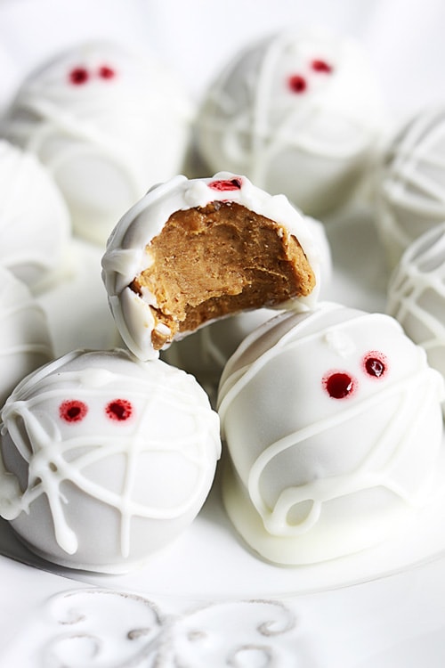 Múmias de trufa e cheesecake com abóbora | Crème de la Crumb