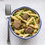 salsichas e ervilhas
