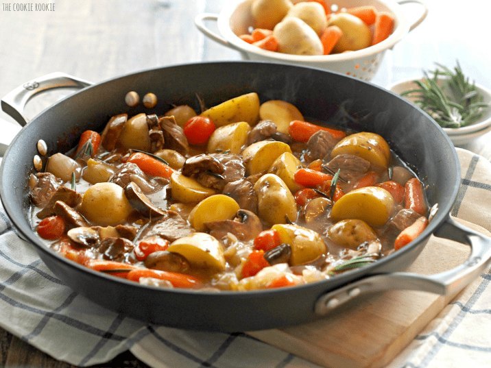 Frigideira fácil para carne e legumes. O perfeito jantar saudável no meio da semana! Comida caseira no seu melhor. - O novato em biscoitos