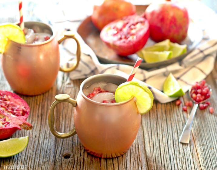 Granada Moscow Mule. O coquetel de inverno perfeito! Prepare-se para as férias com esta deliciosa bebida!