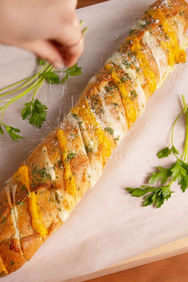 Comidas de sexta à noite que são clássicas, fáceis e surpreendentes | 31Daily.com