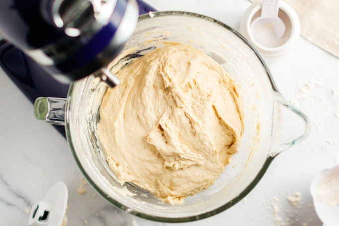 tigela de massa de pão