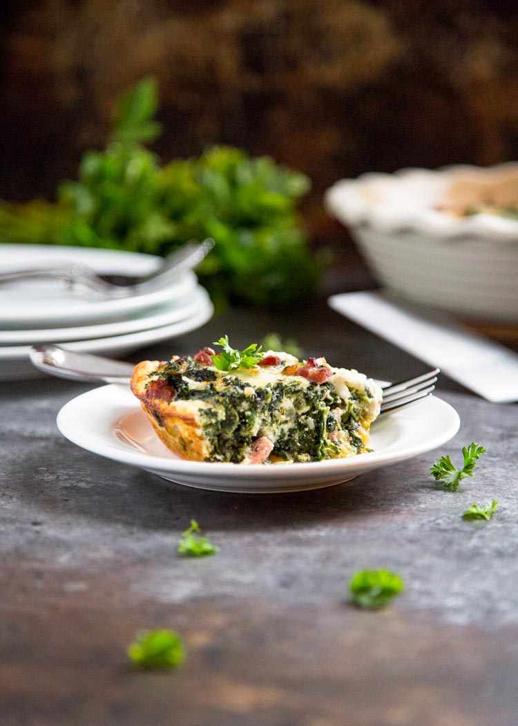 Quiche de espinaca sin costra con jamón