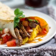  Burrito de pequeno-almoço de churrasco 