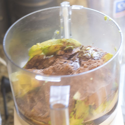 Ingredientes no Processador de Alimentos