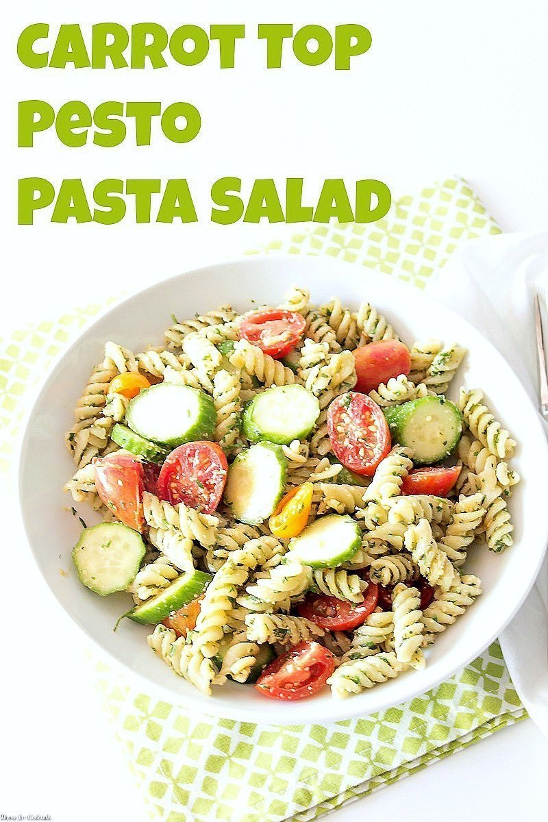 Salada de Macarrão com Pesto de Cenoura