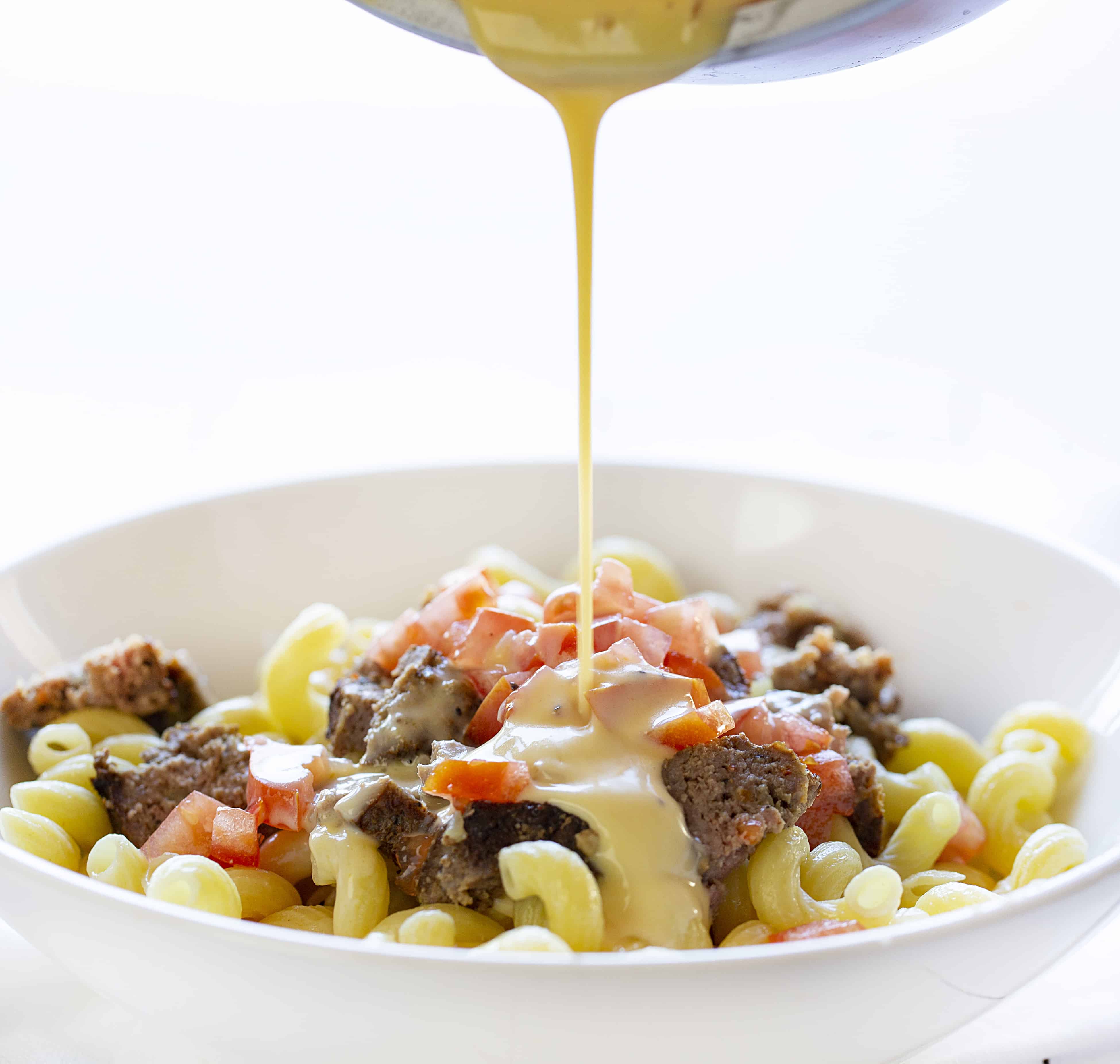 Cómo hacer pasta de hamburguesa con queso