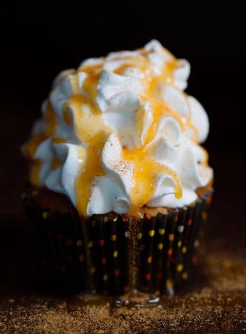 Se você gosta de Pumpkin Spice Latte's, vai adorar esses cupcakes perfeitos!
