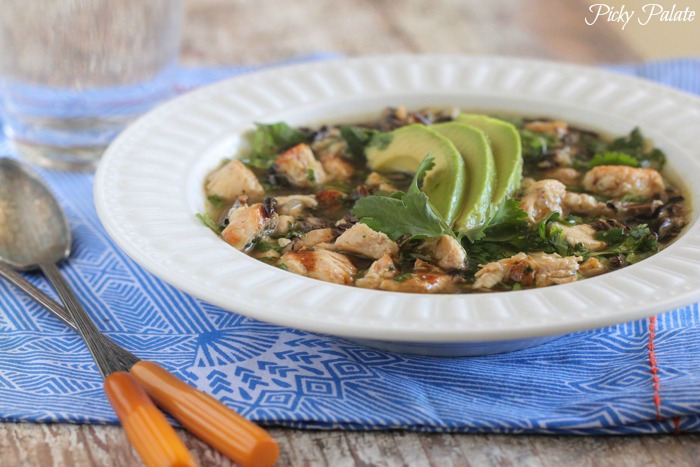 Salsa Verde Sopa de frango e arroz selvagem 