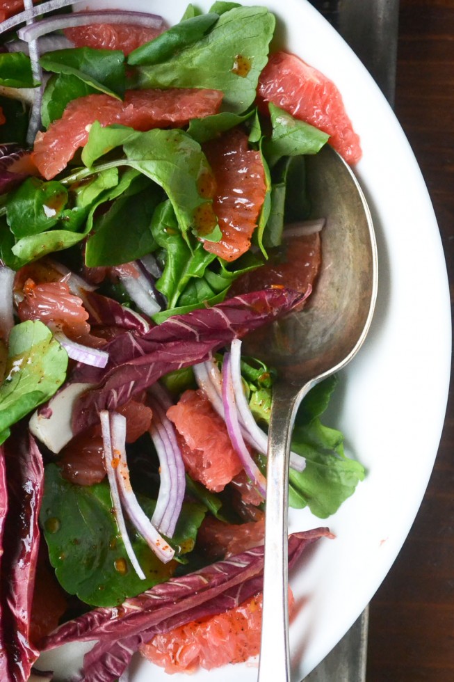 Salada de toranja, agrião e sumagre