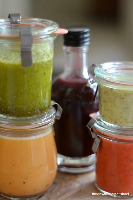 5 molhos de salada com sabor de frutas para uma semana de deliciosas saladas!