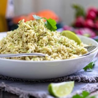 Arroz con cilantro y lima