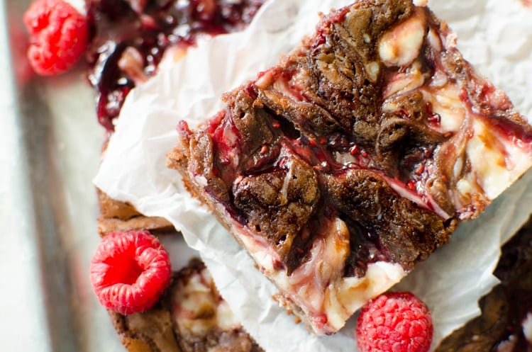 BROWNIES DE QUESO DE FRAMBUESA