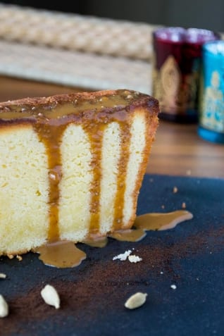 Bizcocho de limón con caramelo de café tailandés