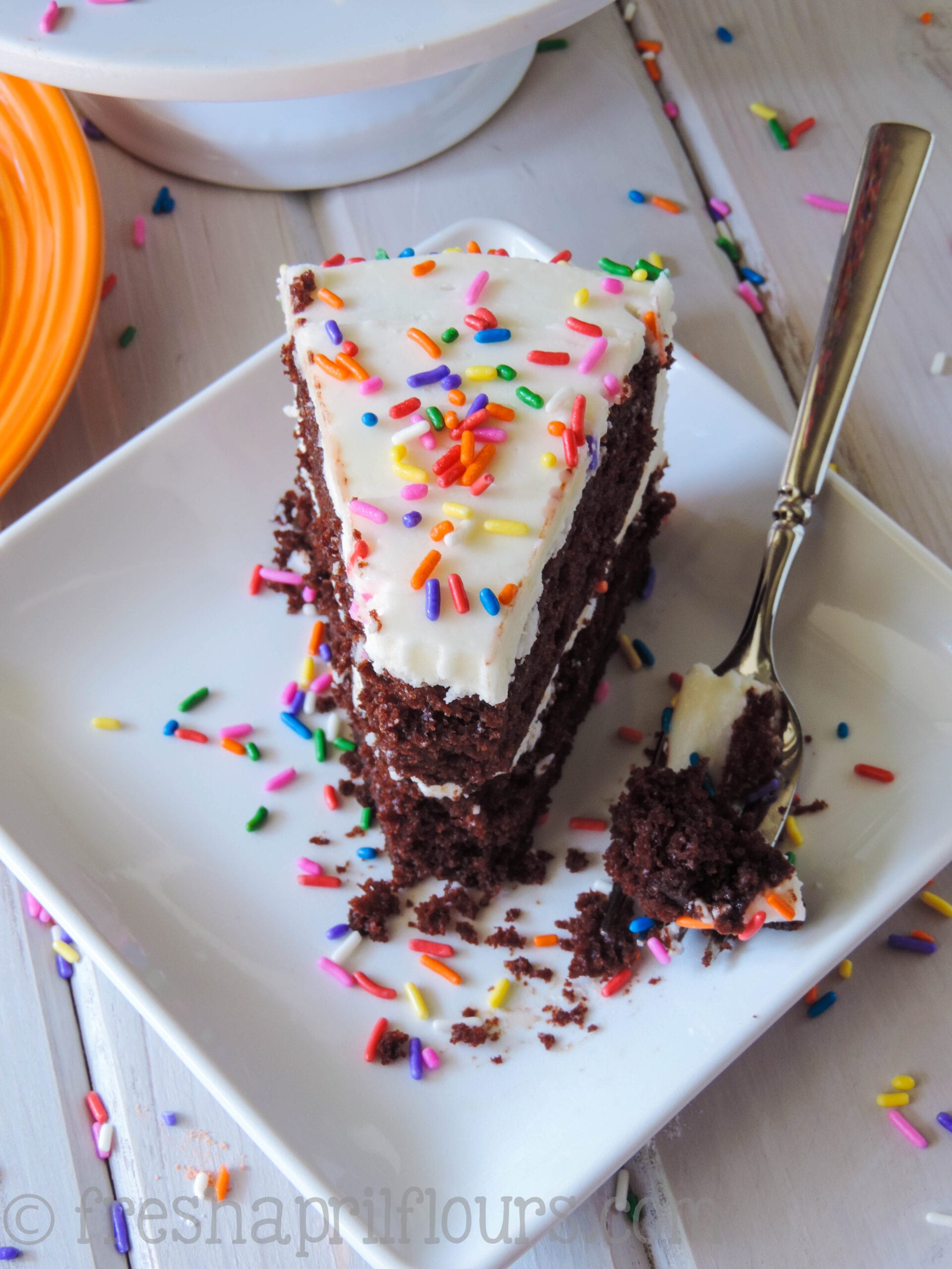 Bolo de chocolate em camadas