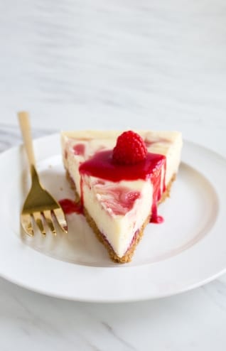 Tarta de queso con chocolate blanco y frambuesa