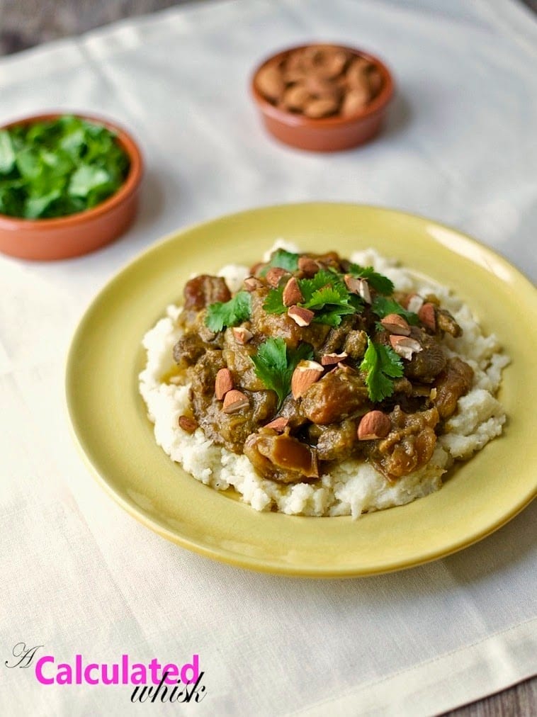 Carne marroquina com damascos e tâmaras + purê de couve-flor simples (todos os 30 dias 22)