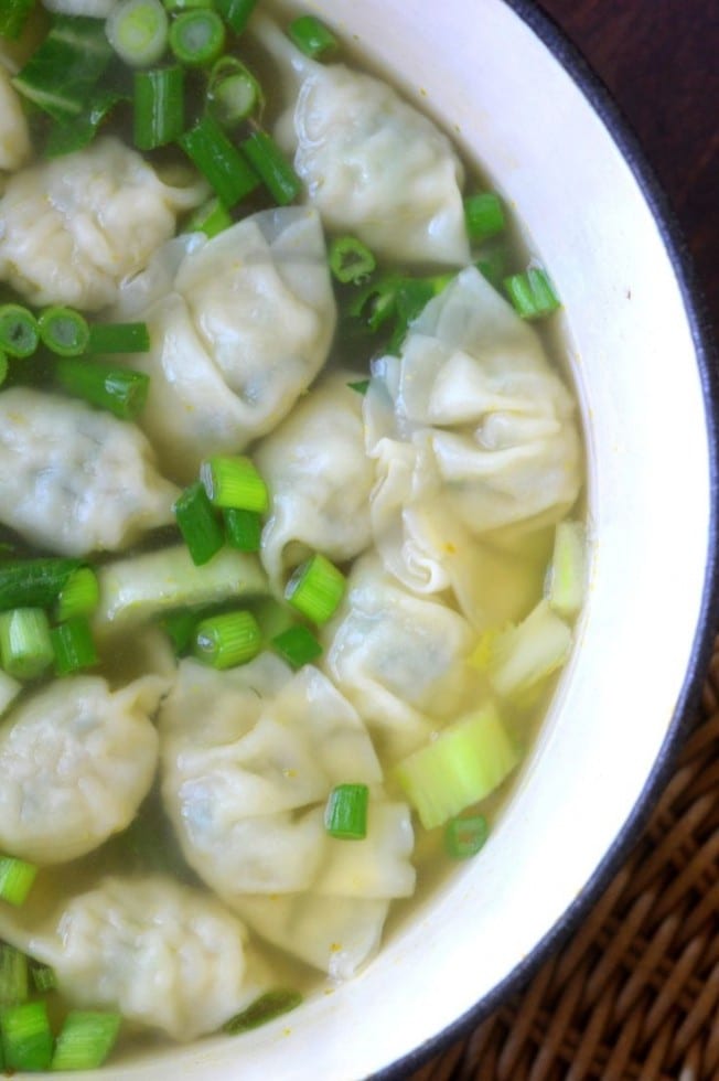 Cómo hacer sopa de Miso Wonton