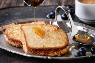 Hacer por delante tostadas francesas al horno