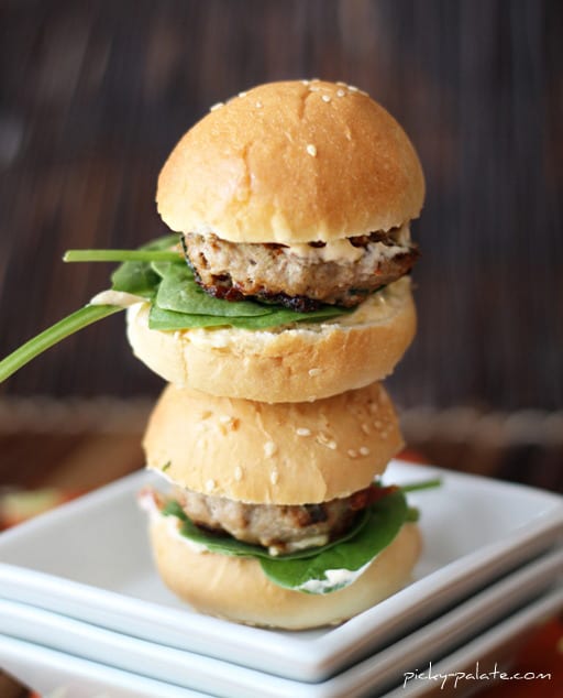 Feta sol secado tomate Turquia Burger Sliders