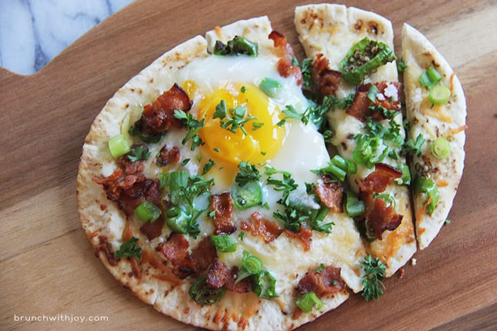 brunchwithjoy_naanpizza_0515_4