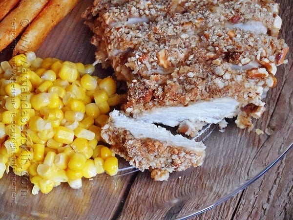 Pretzel Chicken with Honey Mostard Dressing @amandaformaro Amanda