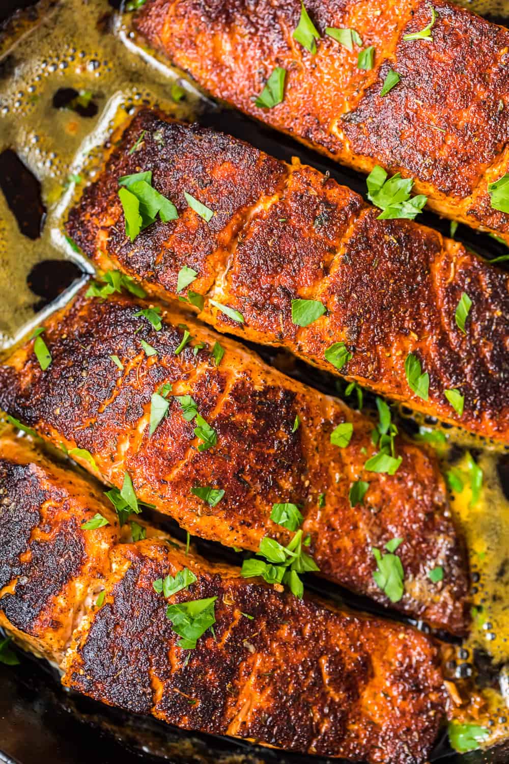 receta de salm&oacute;n ennegrecido en sart&eacute;n