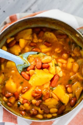 Receta Puertorriqueña De Frijoles Enlatados