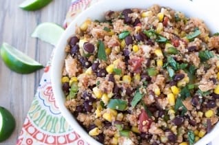 Ensalada de quinua de pollo al sudoest
