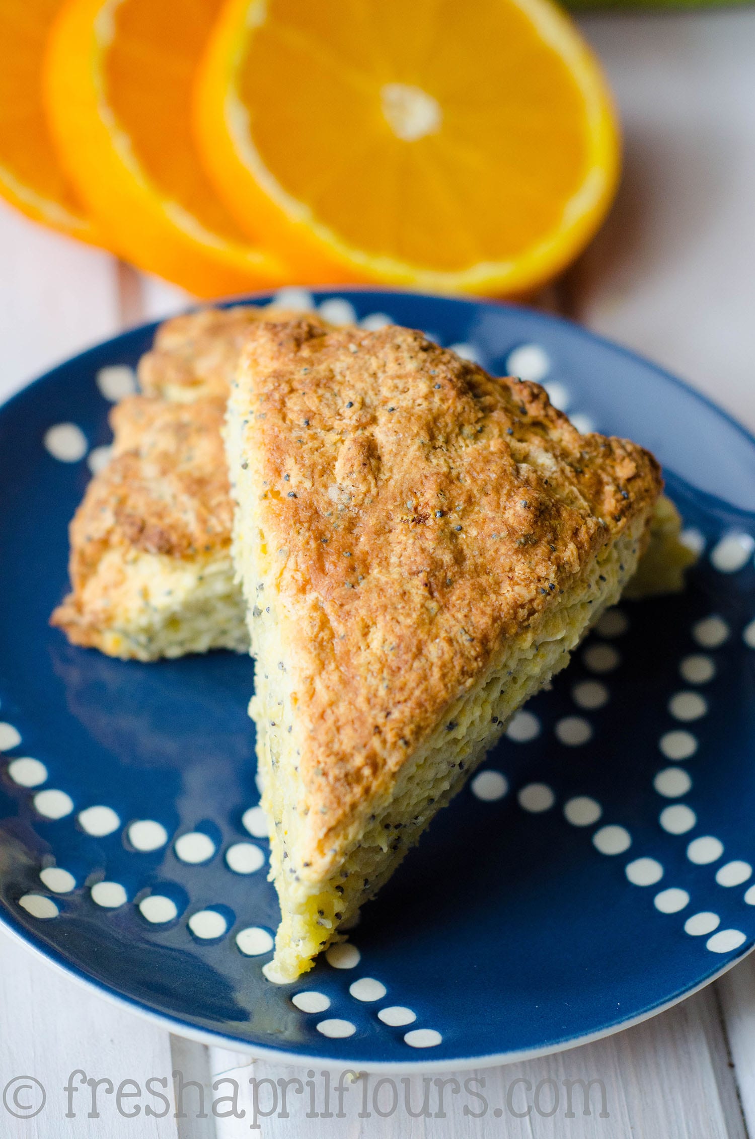 Scones de sementes de papoila laranja
