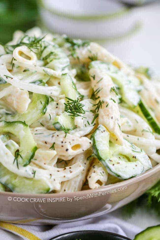 Salada Cremosa De Macarrão De Pepino