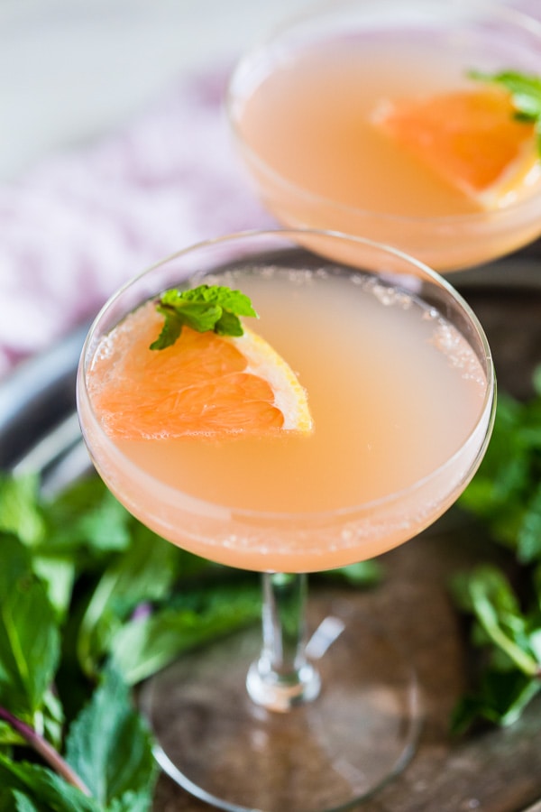 Campari Rosewater Grapefruktcocktail