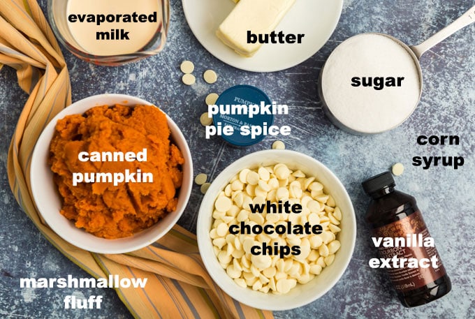 ingredientes etiquetados para dulce de pastel de calabaza