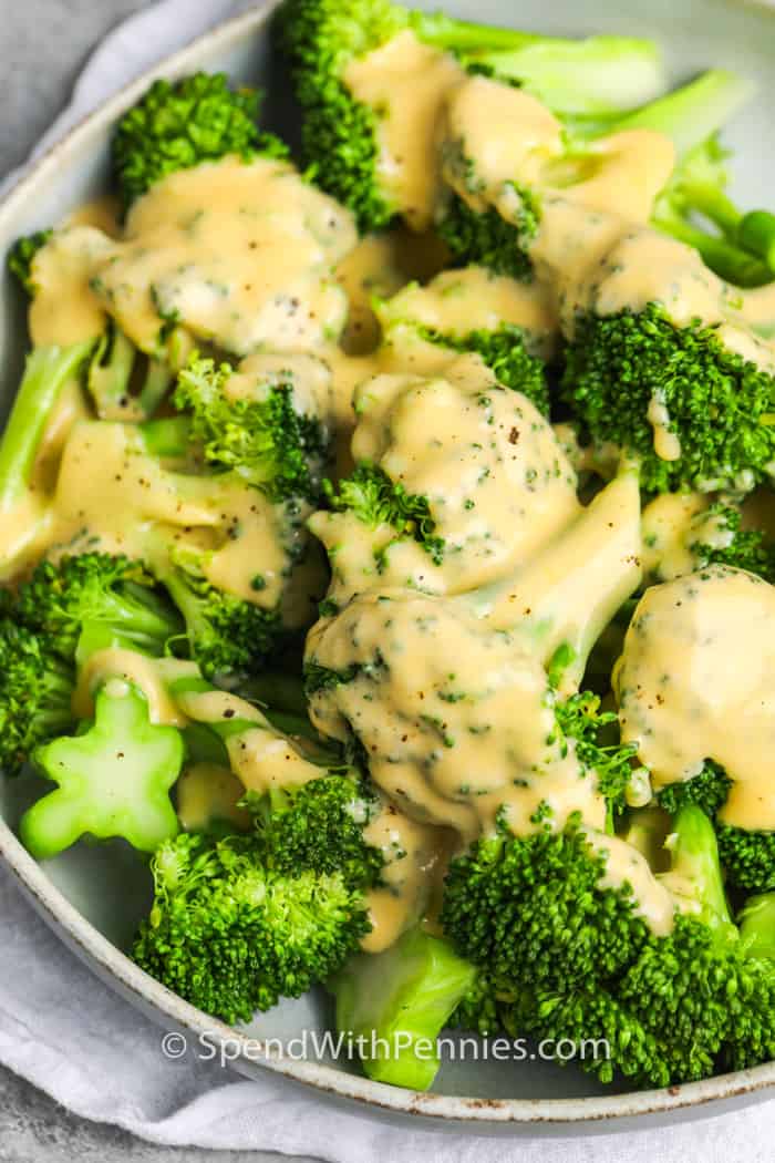 Brócoli y queso rápidos